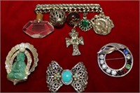 Assortment Of Vintage Brooches