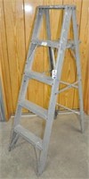 5' aluminum step ladder