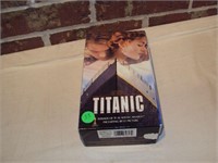 VHS Double Movie Set Titanic - NEW