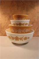 Pyrex Butterfly pattern bowls