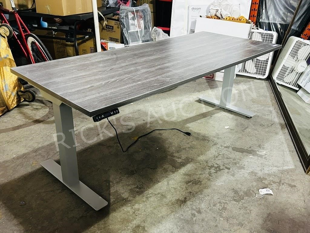 Modern Electric height adjustable work table