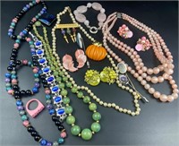 Vintage jewelry lot