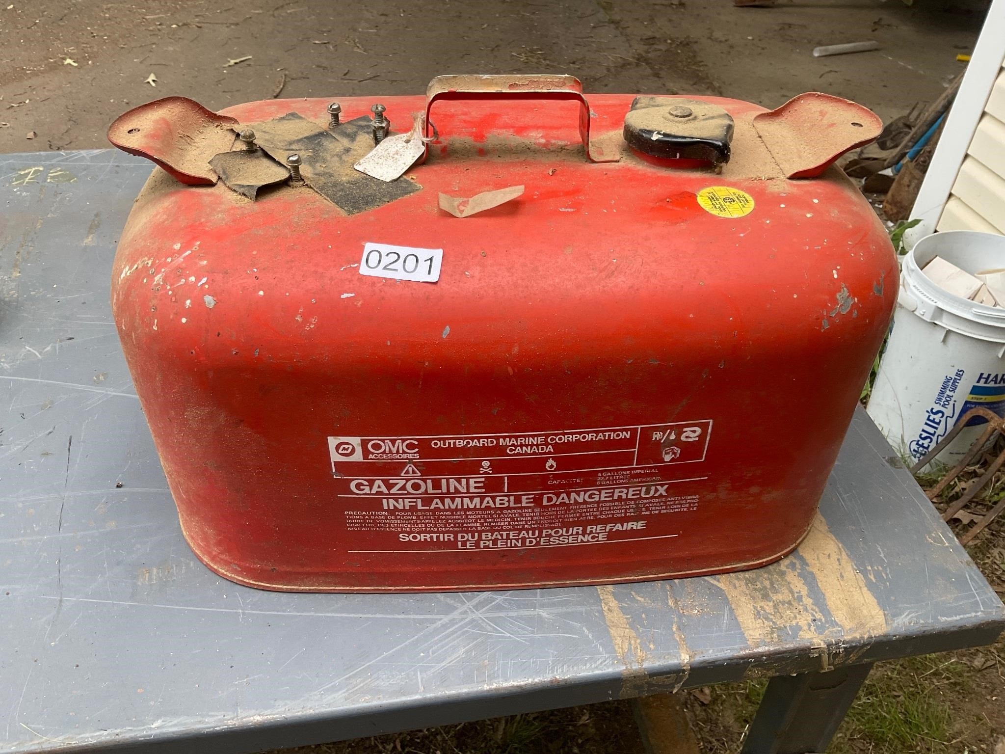 5 gallon gas can- see top