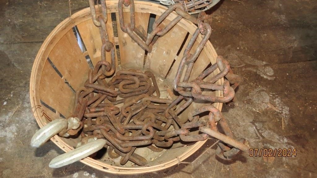 Large Chain With Hooks