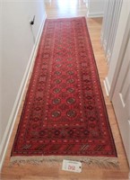 Lot #542 - Persian wool pile hand knotted runner