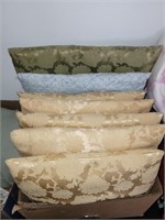 7 PC THROW PILLOWS