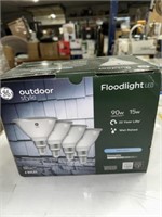 OUTDOOR FLOODLIGHT LIGHT BULBS