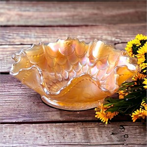 Dungan Carnival Glass Marigold Peach Candy Dish