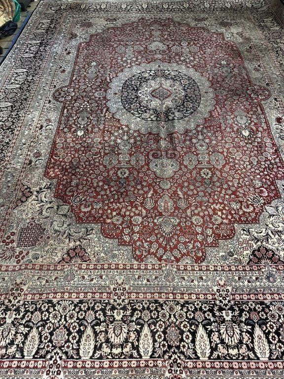 July 30 Antique & Vintage Oriental Rug Auction