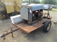 564) 60's Lincoln welder on trailer, runs good