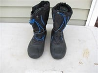 Sorel Snow Boots Size 4