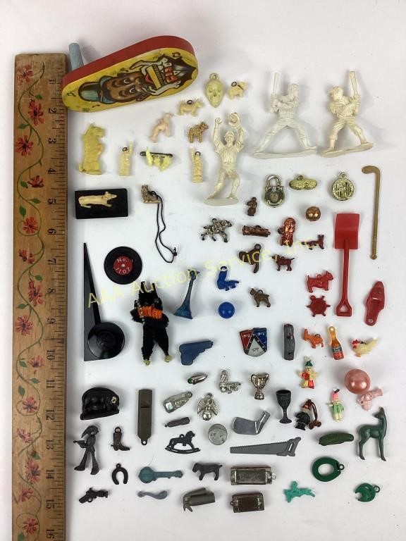 Vintage plastic toys, baseball players, plastic &
