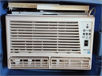 Black & Decker Window Air Conditioner