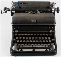 Vintage Royal Magic Margin Typewriter Model KMM