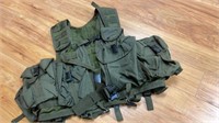 F1) Army ammunition vest. Heavy duty nylon