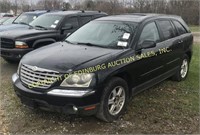 2004 Chrysler Pacifica Base