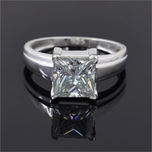 APPR $3500 Moissanite Ring 2.2 Ct 925 Silver