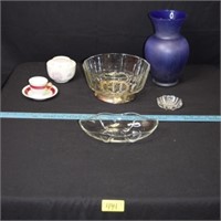 Miscellaneous blue vase, crystal and teacup