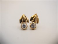 PAIR OF 18KT YELLOW GOLD DROP EARRINGS