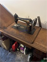 Singer treadle Sewing machine