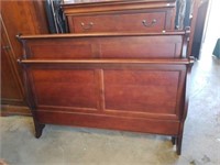 Full size Sleigh Bed with Wooden Rails