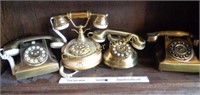 Collection of 4 Retro Telephones 4