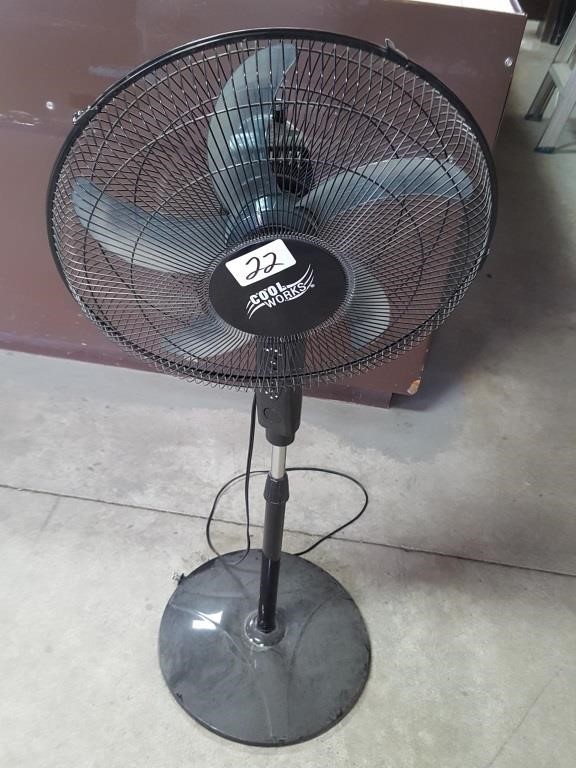 pedestal fan