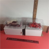2 diecast cars in box