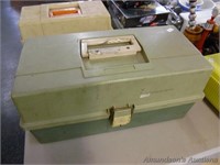 Medium Tackle Box w/Tackle