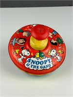 Snoopy tin spinning top