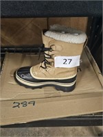 sorel boots size 6.5