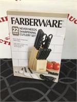 Farberware 22pc Cutlery Set MIB
