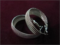 LADIES STAMPED 925 MESH HOOP EARRINGS