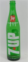 * 7-Up 16 oz Bottle