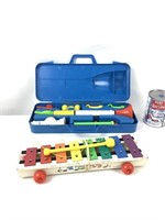 Xylophone Fisher Price avec son coffre, vintage