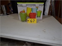 16 PIECE ACRYLIC TUMBLER SET