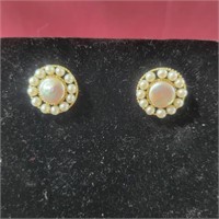 Genuine Pearl earrings set in 14k Gold