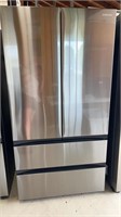 31 cu. ft. Mega Capacity French Door Refrigerator