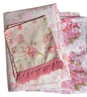 Nice Vintage Pink Floral Sheets