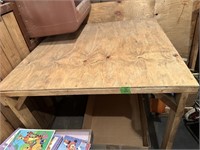 wood table 4'x4'