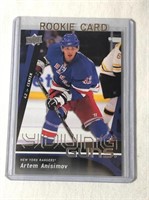 Artem Anisimov Young Guns Rookie Hockey Card