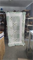 Machine Quilted Green Floral Bedspread 82x82