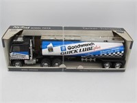 NYLINT GOODWRENCH TANKER TRANSPORT NO. 990-Z
