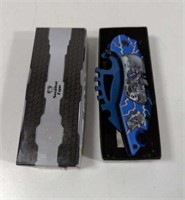 New in Box Stainless Steel Blue Skulls Knife