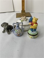 4 small collectibles