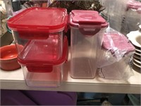 FOOD CONTAINERS