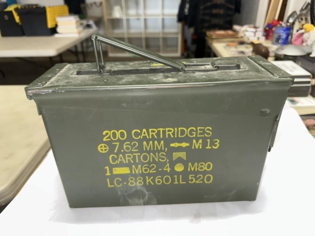 GREEN MILITARY CARTRIDGE METAL CONTAINER