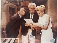 Marriage on the Rocks signed movie photo. GFA Auth