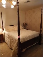 Pennsylvania House queen Cherry wood 4-post bed,