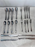 STAINLESS STEEL FLATWARE SET, 20 PIECES